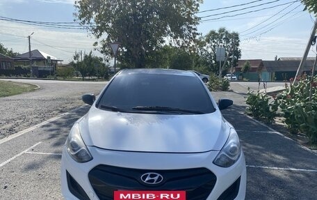 Hyundai i30 II рестайлинг, 2012 год, 1 100 000 рублей, 6 фотография