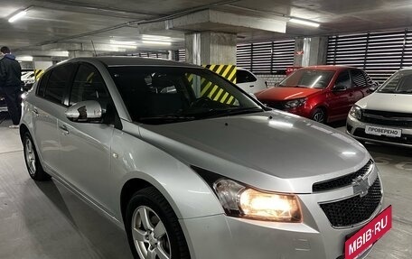 Chevrolet Cruze II, 2012 год, 790 000 рублей, 3 фотография