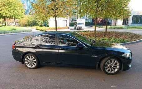 BMW 5 серия, 2012 год, 2 600 000 рублей, 11 фотография