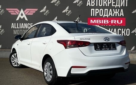 Hyundai Solaris II рестайлинг, 2017 год, 1 025 000 рублей, 5 фотография