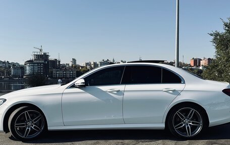 Mercedes-Benz E-Класс, 2016 год, 3 135 000 рублей, 5 фотография