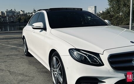 Mercedes-Benz E-Класс, 2016 год, 3 135 000 рублей, 11 фотография