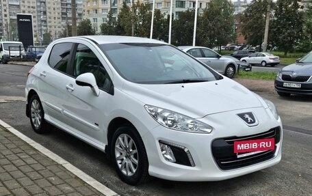 Peugeot 308 II, 2011 год, 669 000 рублей, 3 фотография