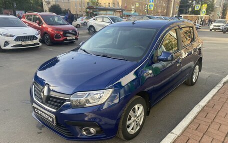 Renault Sandero II рестайлинг, 2019 год, 1 279 000 рублей, 2 фотография