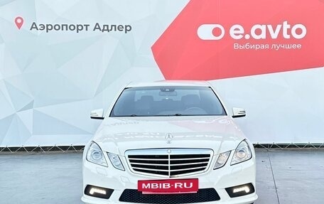 Mercedes-Benz E-Класс, 2011 год, 1 890 000 рублей, 2 фотография