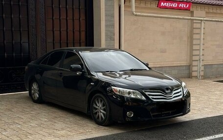 Toyota Camry, 2008 год, 745 000 рублей, 1 фотография