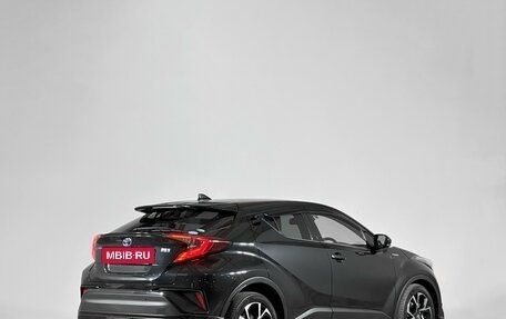 Toyota C-HR I рестайлинг, 2018 год, 2 080 000 рублей, 7 фотография