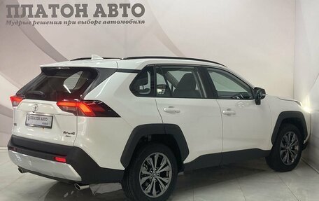 Toyota RAV4, 2024 год, 4 450 000 рублей, 5 фотография