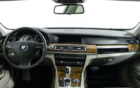 BMW 7 серия, 2012 год, 1 247 935 рублей, 13 фотография