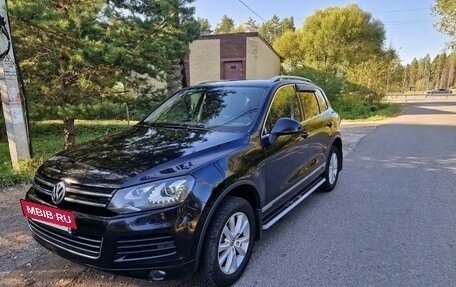 Volkswagen Touareg III, 2012 год, 2 600 000 рублей, 2 фотография