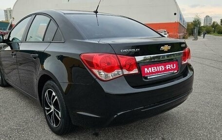 Chevrolet Cruze II, 2014 год, 775 000 рублей, 3 фотография