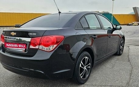 Chevrolet Cruze II, 2014 год, 775 000 рублей, 4 фотография