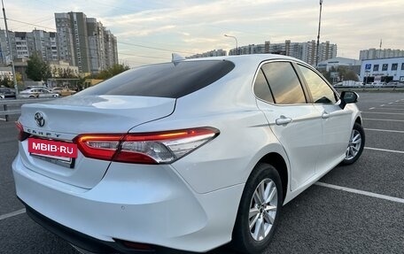 Toyota Camry, 2020 год, 2 080 000 рублей, 5 фотография