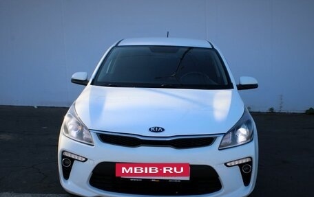 KIA Rio IV, 2020 год, 1 590 000 рублей, 2 фотография