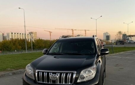 Toyota Land Cruiser Prado 150 рестайлинг 2, 2010 год, 3 400 000 рублей, 2 фотография