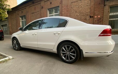 Volkswagen Passat B7, 2014 год, 1 480 000 рублей, 3 фотография