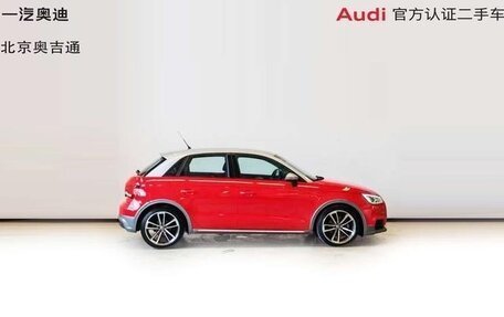 Audi A1, 2016 год, 2 000 000 рублей, 4 фотография