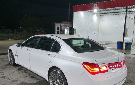 BMW 7 серия, 2013 год, 3 300 000 рублей, 3 фотография