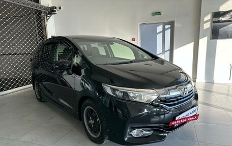 Honda Shuttle II, 2017 год, 1 420 000 рублей, 3 фотография