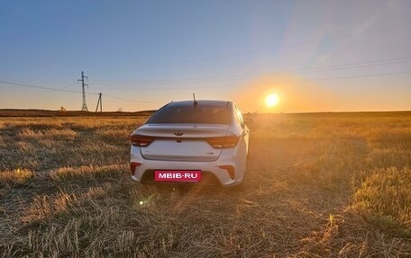 KIA Rio IV, 2018 год, 1 600 000 рублей, 5 фотография