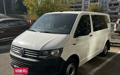 Volkswagen Caravelle T6 рестайлинг, 2017 год, 2 580 000 рублей, 16 фотография