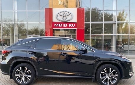 Lexus RX IV рестайлинг, 2019 год, 6 200 000 рублей, 4 фотография