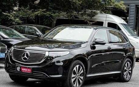 Mercedes-Benz EQC, 2020 год, 4 100 000 рублей, 1 фотография