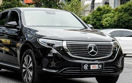 Mercedes-Benz EQC, 2020 год, 4 100 000 рублей, 5 фотография