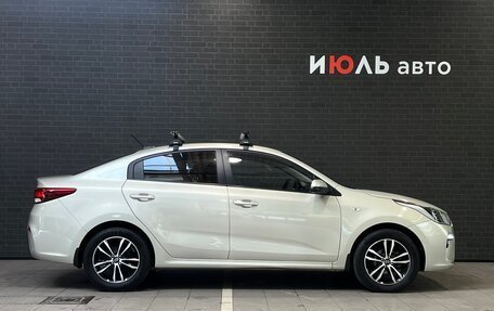 KIA Rio IV, 2018 год, 1 595 000 рублей, 4 фотография