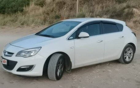 Opel Astra J, 2012 год, 950 000 рублей, 12 фотография