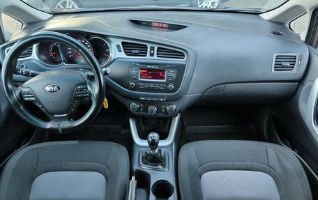 KIA cee'd III, 2013 год, 1 249 000 рублей, 17 фотография