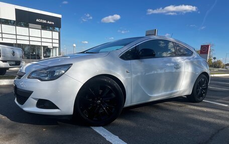 Opel Astra J, 2013 год, 1 050 000 рублей, 2 фотография