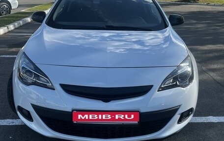 Opel Astra J, 2013 год, 1 050 000 рублей, 3 фотография