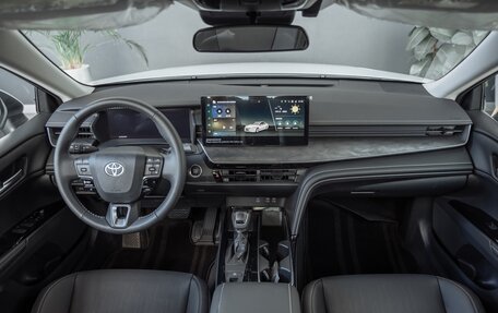 Toyota Camry, 2024 год, 4 600 000 рублей, 25 фотография