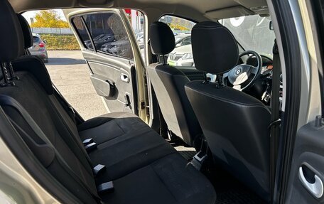 Renault Sandero I, 2012 год, 770 000 рублей, 24 фотография