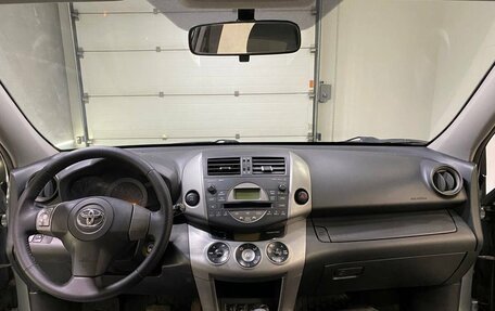 Toyota RAV4, 2005 год, 1 349 000 рублей, 7 фотография