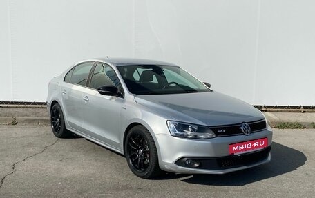 Volkswagen Jetta VI, 2013 год, 1 170 000 рублей, 3 фотография