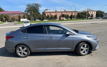 Hyundai Solaris II рестайлинг, 2018 год, 1 300 000 рублей, 7 фотография