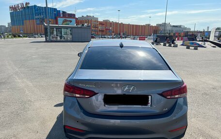 Hyundai Solaris II рестайлинг, 2018 год, 1 300 000 рублей, 5 фотография