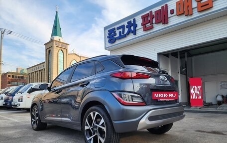 Hyundai Kona I, 2021 год, 2 450 000 рублей, 4 фотография