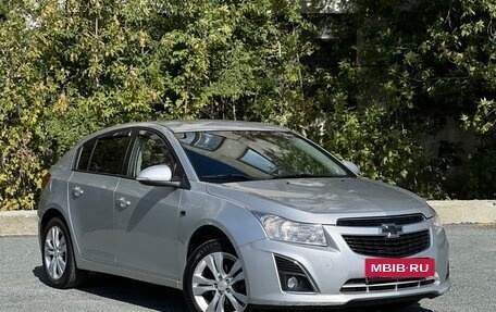 Chevrolet Cruze II, 2014 год, 915 000 рублей, 4 фотография