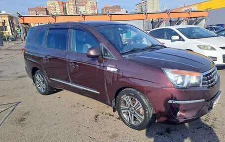 SsangYong Stavic, 2014 год, 1 530 000 рублей, 3 фотография