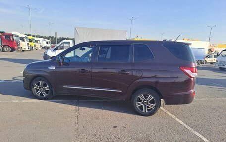 SsangYong Stavic, 2014 год, 1 530 000 рублей, 11 фотография