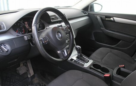 Volkswagen Passat B7, 2013 год, 1 000 000 рублей, 18 фотография