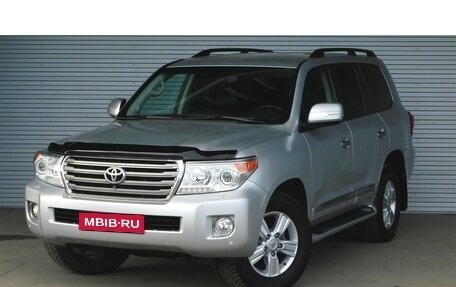 Toyota Land Cruiser 200, 2015 год, 4 755 000 рублей, 1 фотография