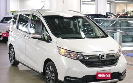 Honda Freed II, 2021 год, 1 350 000 рублей, 1 фотография