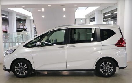 Honda Freed II, 2021 год, 1 350 000 рублей, 7 фотография