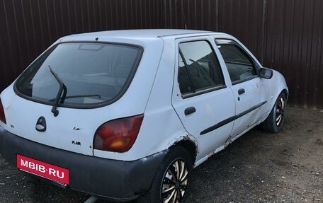 Ford Fiesta, 1996 год, 75 000 рублей, 4 фотография