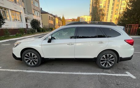 Subaru Outback IV рестайлинг, 2015 год, 3 400 000 рублей, 3 фотография