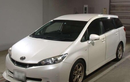 Toyota Wish II, 2010 год, 1 450 000 рублей, 1 фотография